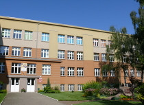 III-Liceum-Ogolnoksztalcace-w-Ostrowie-Wielkopolskim.jpg